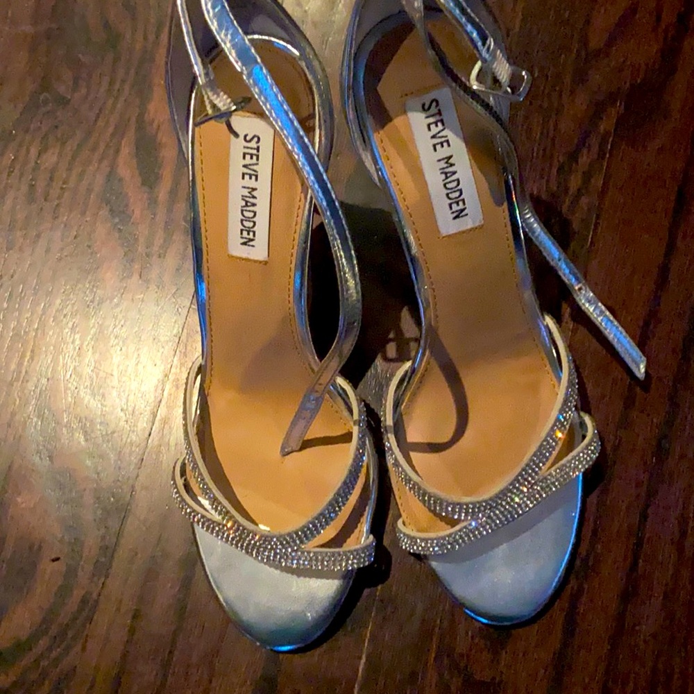 Steven madden silver rhinestone shoes